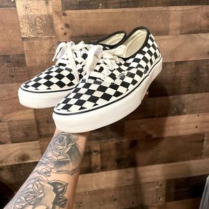 Checker board van shoes